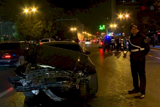    Milli Bankın qarşısında “Mustanq” qəzası   