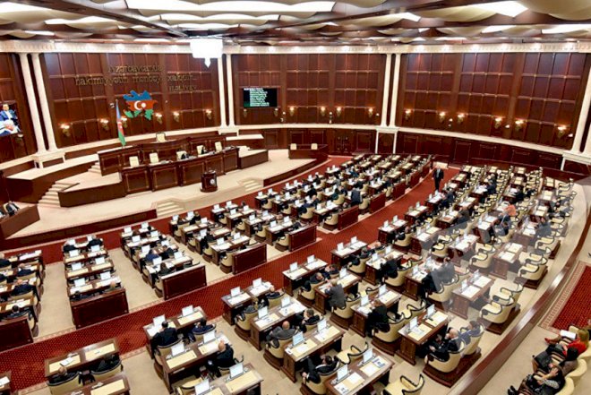    Deputatlar Amerikaya gedir   