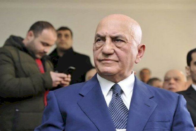    Əli İnsanov yeni təşkilat yaradır   