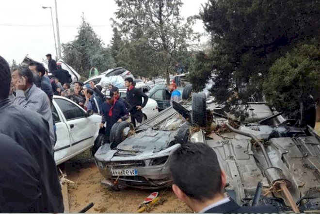    İranın 13 vilayətində təbii fəlakət baş verib   