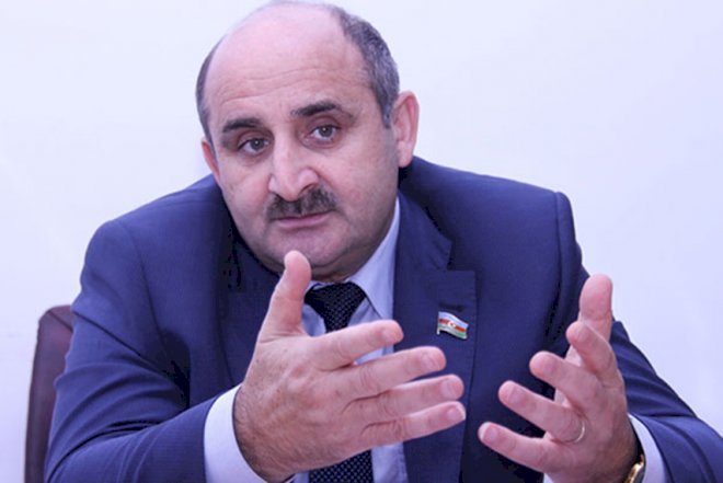    Deputat yanğına çox təəssüflənib...   
