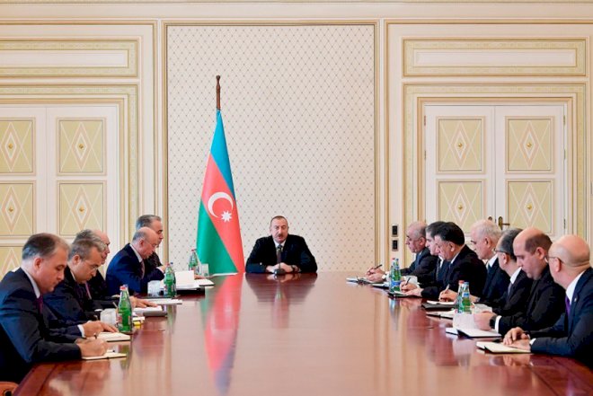    Azərbaycanda günahkar məmurlar niyə cəzalandırılmır?    