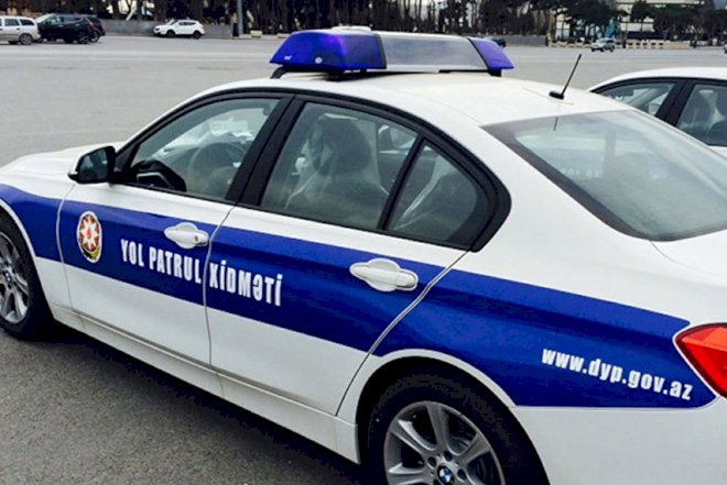    Bakıda yol polisi başını qaşıyan jurnalistə cərimə yazdı   