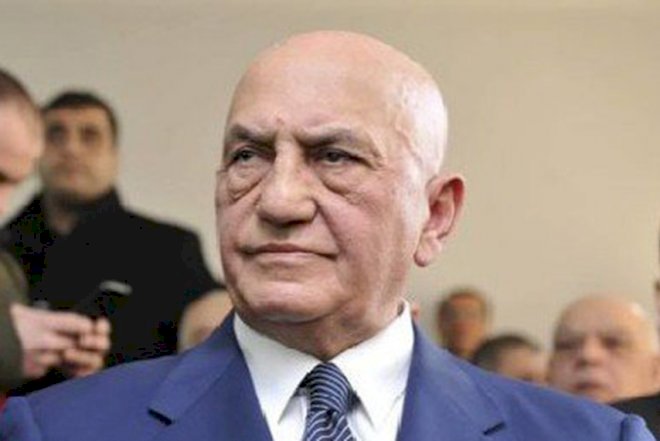    “YAP-dan heç kim Əli İnsanovun arxasınca getməyəcək” – Deputatdan açıqlama   