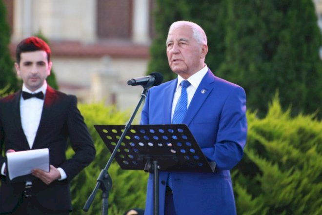   Azərbaycanda 80 yaşında icra başçısı işləməyin sirrləri...   