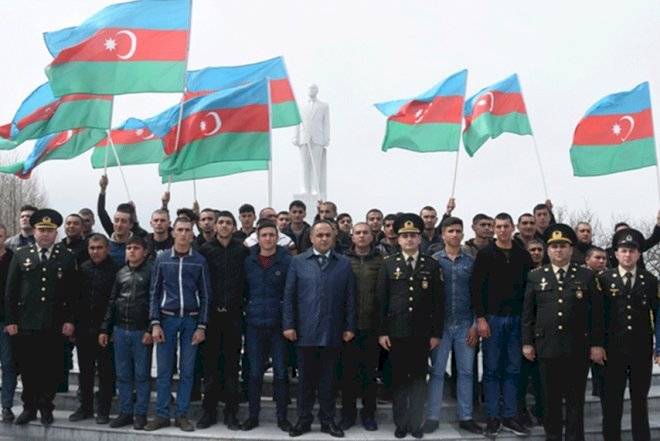    Gənclərin hərbi xidmətə yola salınması mərasimi keçirilib   