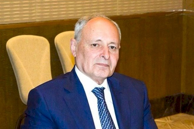    Oqtay Şirəliyevin istefa verməməsinin səbəbi bəlli oldu   