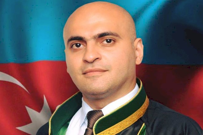    Vəkil prezidentin fərmanını şərh etdi - “Hakimlərin artırılmasına ehtiyac var idi“   