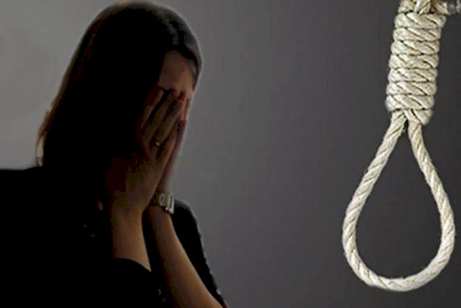    Üç uşaq anası intihar etdi   