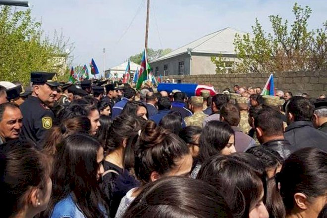    Qar uçqununda həlak olan hərbiçimiz dəfn edildi – Fotolar   
