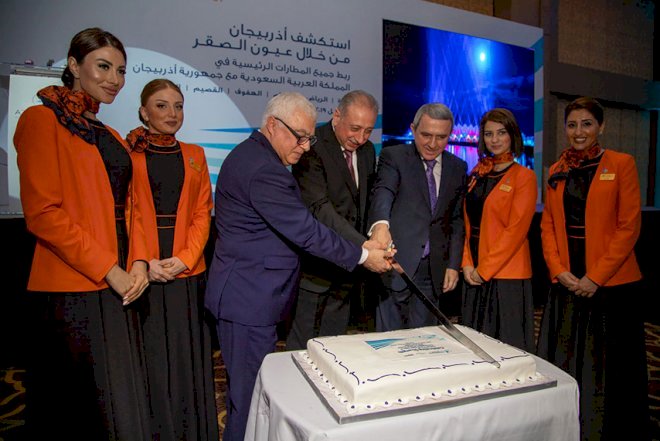    AZAL yeni uçuşlarla bağlı təqdimat keçirdi   