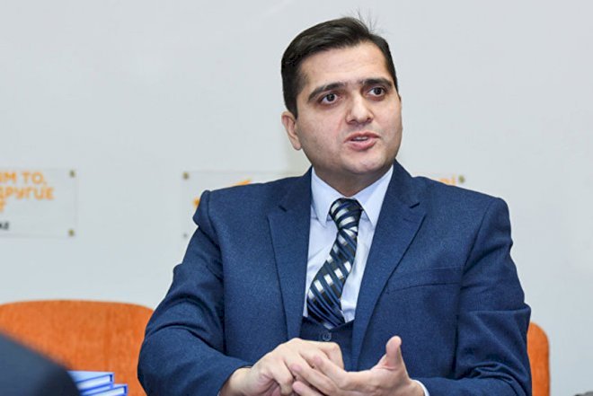   “Rusiya ilə münasibətlərdə ehtiyatı əldən vermək olmaz“ - Politoloq   