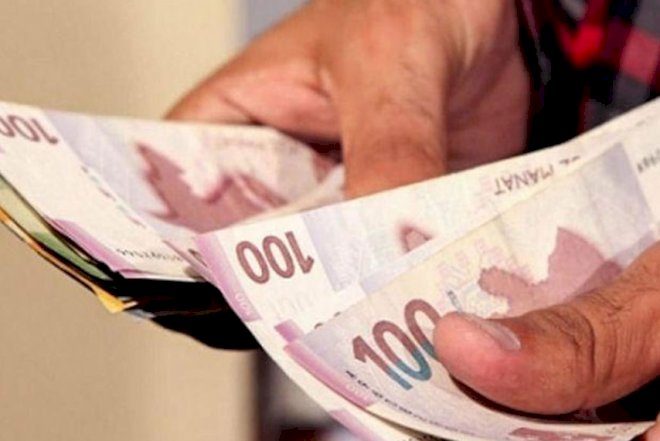    Onların aylıq maaşı 554 manat olub   