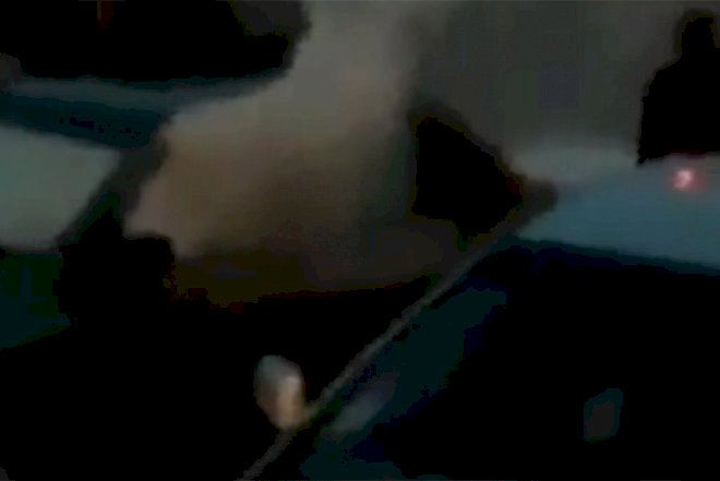    Polis azarkeşlərə qarşı bibər qazından istifadə etdi - Video   
