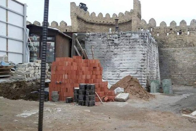    Qala divarları ilə bağlı etiraz – “Acgöz, görməmişçəsinə məhv edilməyə başlanacaq”   