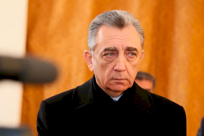    Eldar Əzizov paytaxtdakı problemlərdən danışdı   