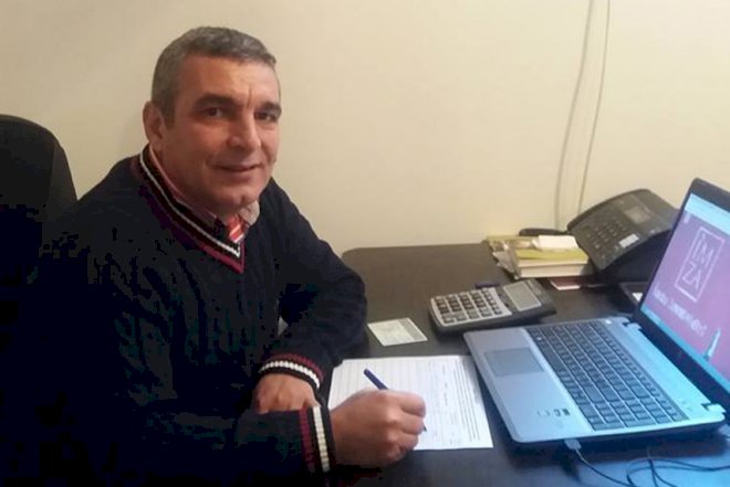    “Məmurlar primitiv, toplum gərgindir“   