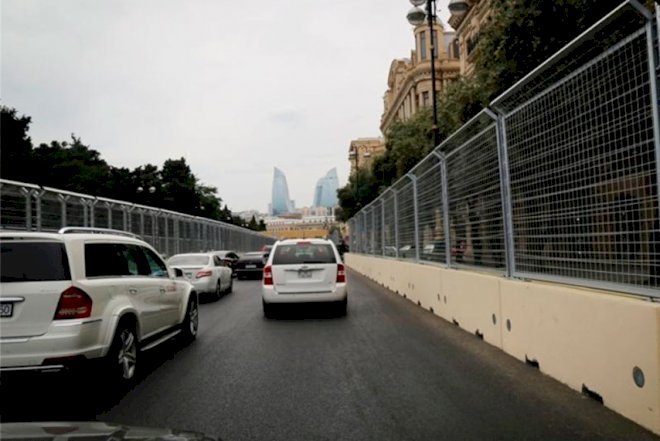    Şəhərdə bağlanan yollar nə vaxt açılacaq?   