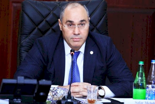    Gömrük-karqo oyununa iş adamlarından daha bir etiraz    