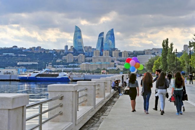    Qadın ərəb turistlərin başına oyun gətirdi   