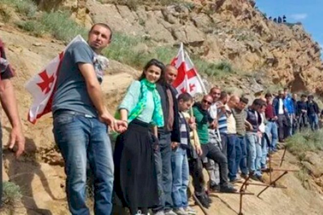    Gürcülər aksiya keçirdilər – Sərhəddə gərginlik   