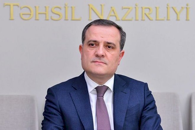    Nazir orta məktəblərdə dini tədris haqda danışdı   