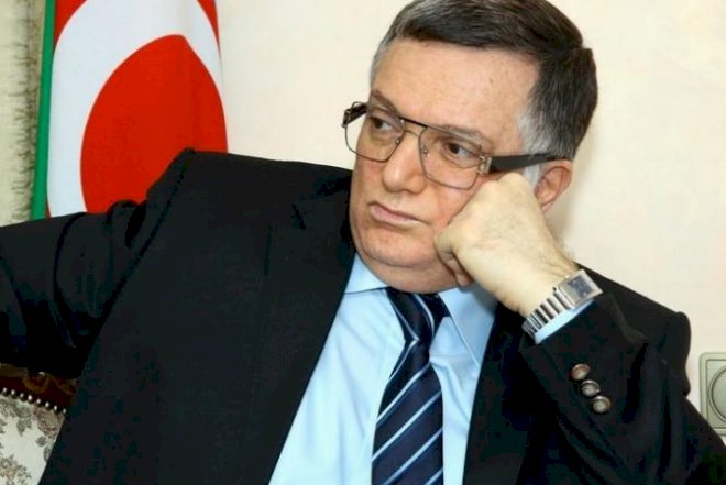    “Mən yalnız Kommunist Partiyasının üzvü olmuşam” – Vahabzadə   