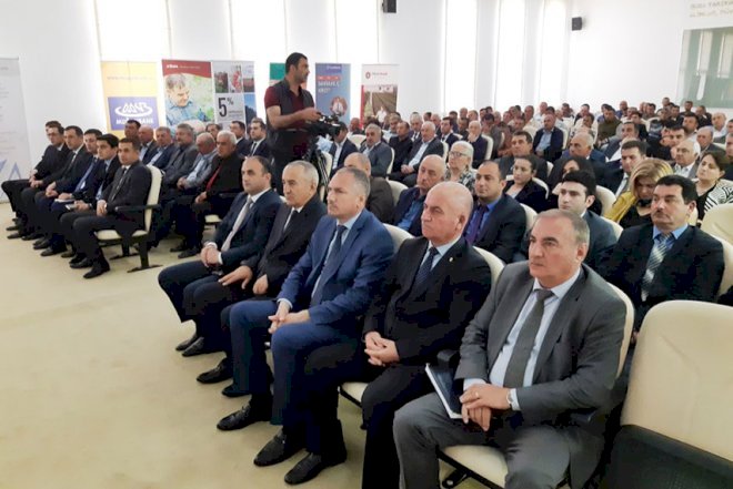    Sahibkarlara 1.5 milyon manatdan çox güzəştli kredit verilib   