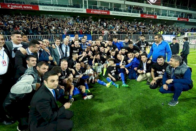    Çempion dövrəni itkisiz başa vurdu   