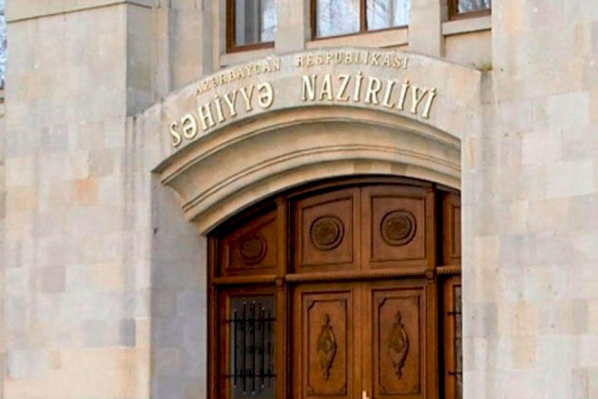    Özünü məktəbin 2-ci mərtəbəsindən atan şagirdin vəziyyəti ağırdır - Rəsmi   