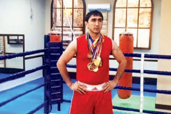    Həbs edilən çempionun obyektinə od vurdular   