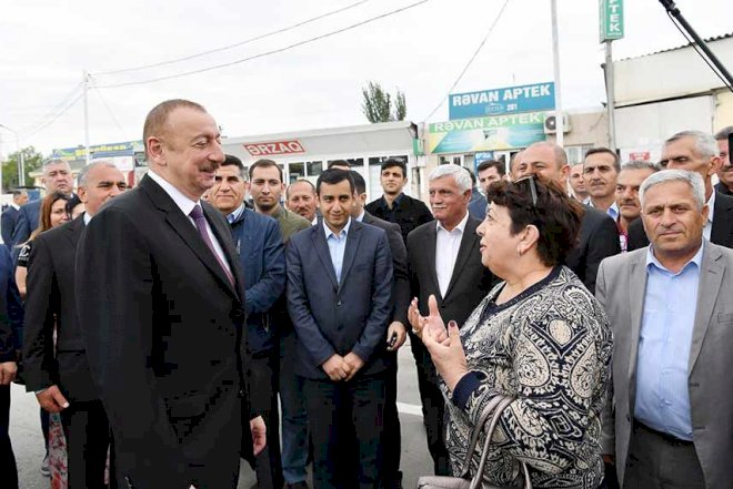    Prezidentin sakinlərlə maraqlı dialoqu:   “Çalışırıq, dolanışıq yaxşı olsun”