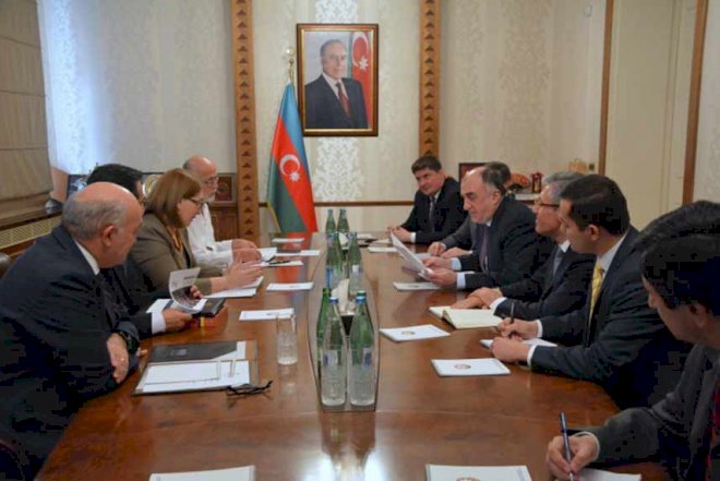    Məmmədyarov 4 səfirlə görüşüb   