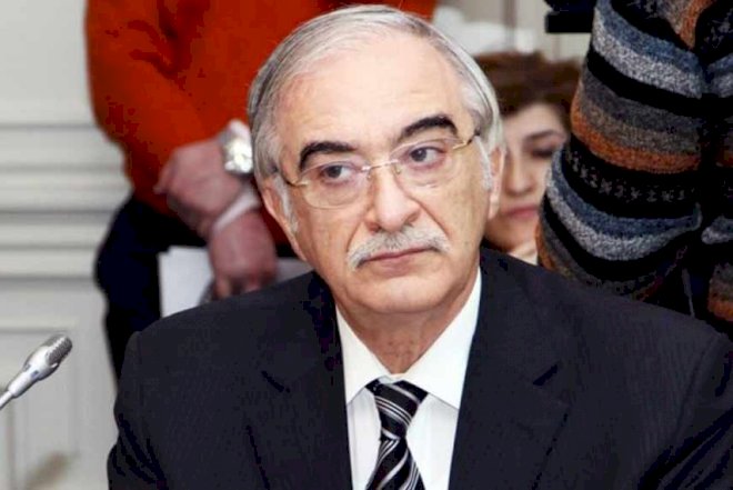    Polad Bülbüloğlu Fuad Abbasovla bağlı tapşırıq verdi   