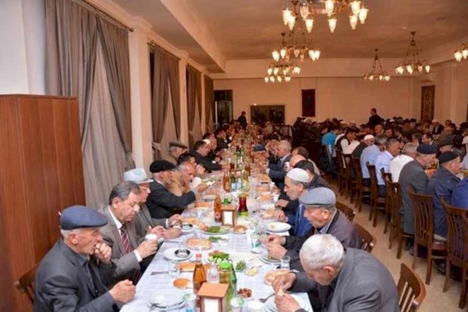    Heydər Əliyev Fondu iftar süfrəsi açdı   