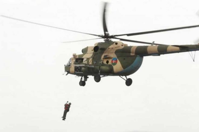    Azərbaycan helikopterləri Türkiyə səmasında - Video   