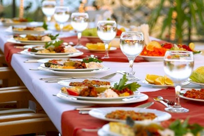    Oruc tutmayanlar niyə iftar süfrəsində oturur?   
