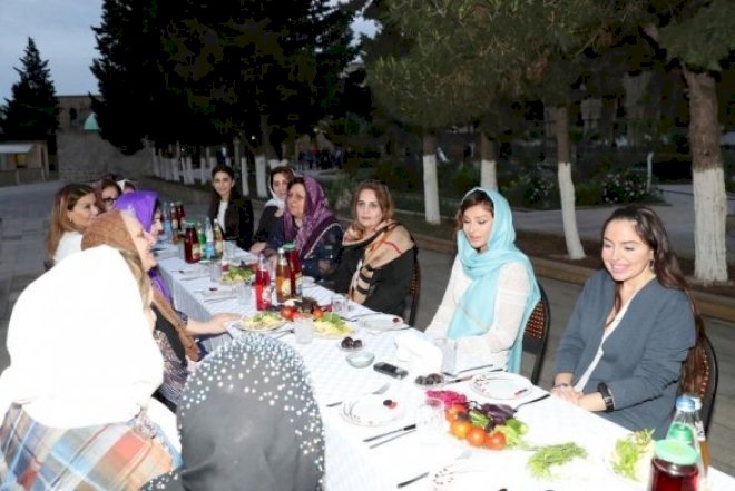    Mehriban Əliyeva iftar mərasimində   
