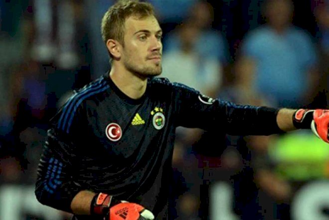    “Fənərbaxça” keçmiş futbolçusunu qaytarır   
