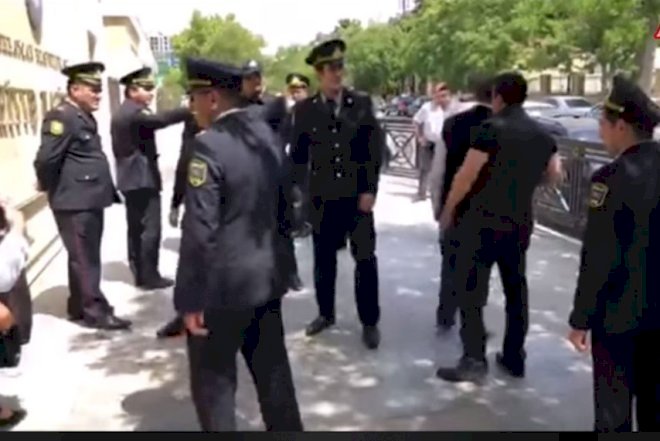    Səhiyyə Nazirliyinin qarşısında etiraz aksiyası: nazir yerində yoxdur -   Video