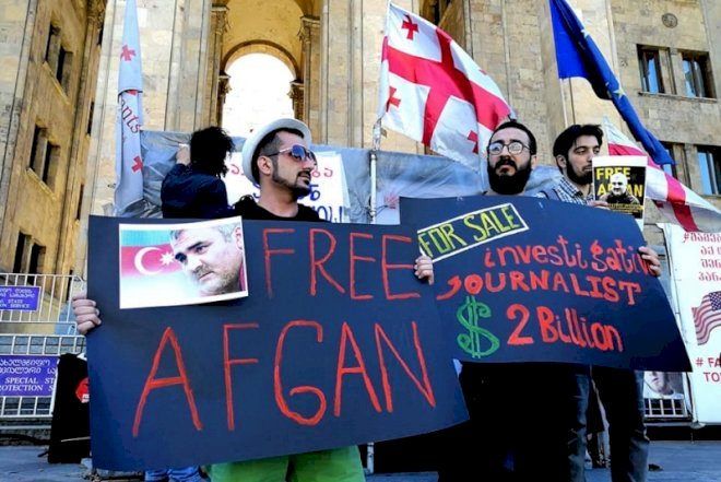    Tbilisidə azərbaycanlılar aksiya keçirdi -   Əfqan Muxtarlıya görə
