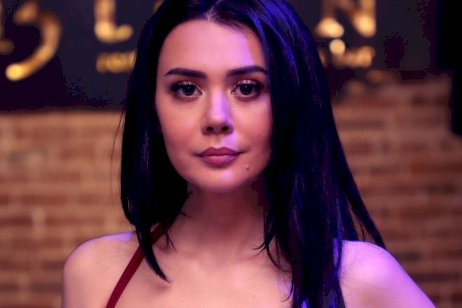    “İstədiyim kimi geyinirəm” -   Oksana