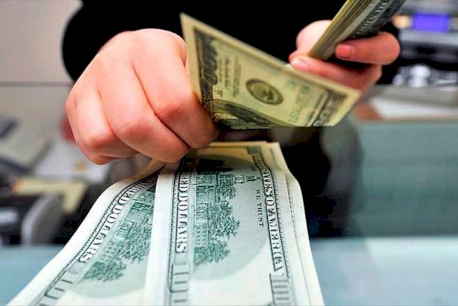    Neft Fondu valyuta satışını səkkiz faiz azaldıb   