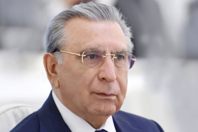   ““Qarabağ klanı” daxilində ciddi ixtilaflar var” –   Ramiz Mehdiyev