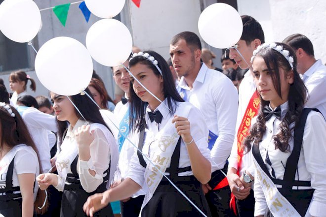    Bu il Bakı məktəblərini 49 833 şagird bitirəcək   