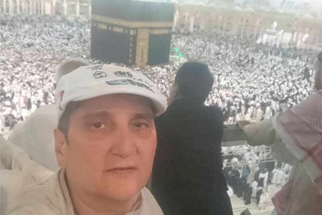    Bilal Əliyev Məkkədə -   Foto