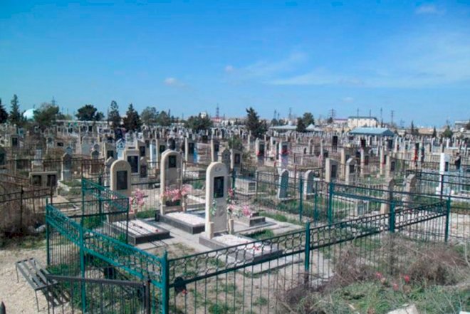    Qəbiristanlıqdan güldan oğurlayan şəxs saxlanıldı   