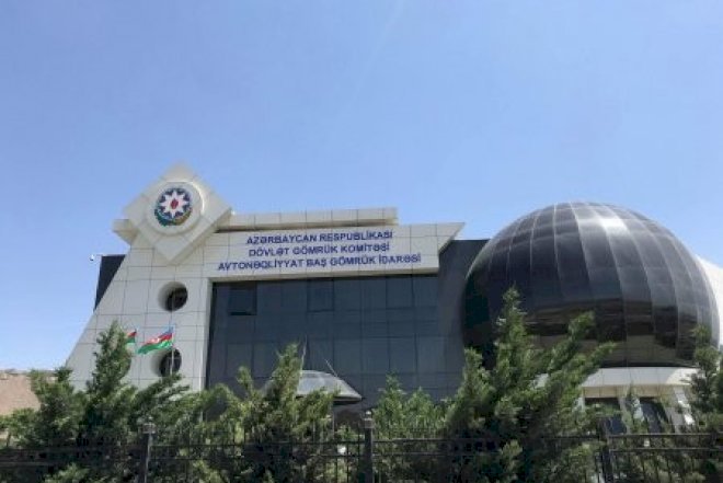    Gömrükdəki “Kalkulyator Rövşən” kimdir?    