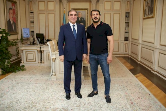    Zabit Səmədov icra başçısı ilə görüşdü   