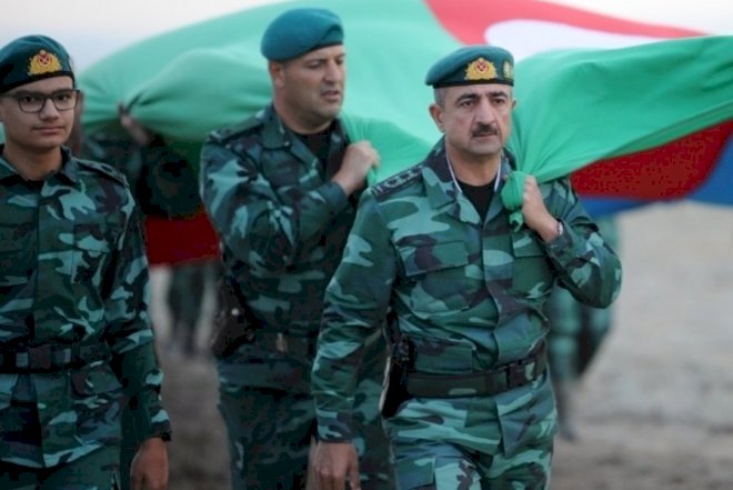    Ekspertdən general haqda şok açıqlama:   “Yaltaqlığın göstəricisidir”